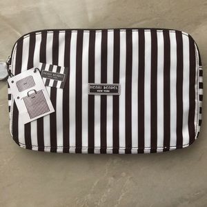 NWT - Henri Bendel bag